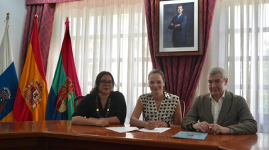 Arona renueva su apuesta por el comercio local con los Bonos Comercio 2026
