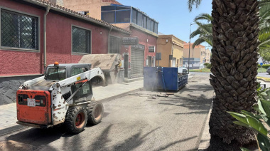 El Ayuntamiento de La Laguna inicia los trabajos de acondicionamiento y repavimentado de la avenida de Las Palmeras, en Finca España