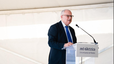 Curbelo: “La entrada en funcionamiento del sistema eléctrico único La Gomera-Tenerife marca un antes y un después en la seguridad energética de la isla"
