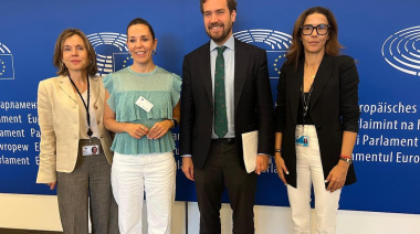 Turismo traslada a Bruselas su estrategia de sostenibilidad turística y conectividad