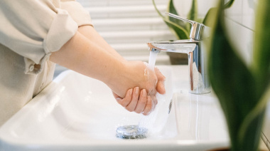 El consumo medio de agua de los hogares canarios fue de 119 litros por habitante y día