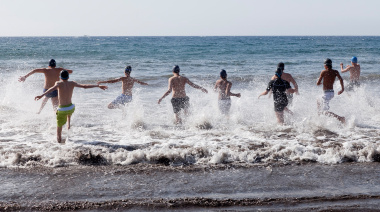 Profesionales de Salud Mental Infanto-Juvenil de Lanzarote aconsejan reducir el uso de pantallas móviles en verano