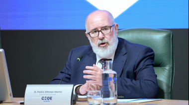 CEOE Tenerife pide una cumbre a Monzón para abordar el absentismo laboral en Canarias
