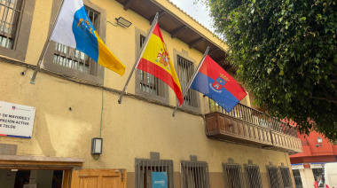 Telde mejora la señalética y la identificación institucional del Centro de Mayores