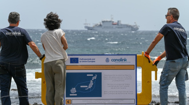 Canalink comienza en Gran Canaria el despliegue del cable submarino que reforzará la conectividad de las islas orientales