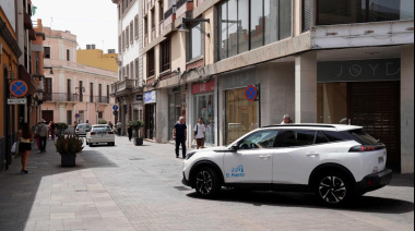 El Ayuntamiento de La Laguna prolongará hasta la Avenida de la Trinidad las roderas de asfalto de la calle Herradores
