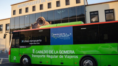 GuaguaGomera lanza una campaña para fomentar el transporte público en sus rutas con el aeropuerto