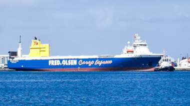 Fred. Olsen Express supera un millón de toneladas de mercancías transportadas en dos años en su servicio de carga