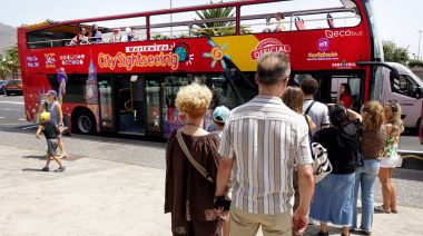 Más de 81.000 personas utilizan el Bus Turístico de Santa Cruz en su primer año