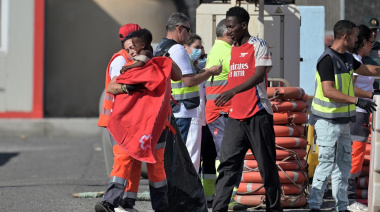 Canarias acudirá al Supremo si el Gobierno no se encarga del triaje de menores migrantes