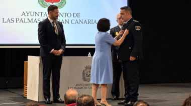 Carolina Darias reconoce a 22 personas con las Medallas al Mérito Policial de 2026