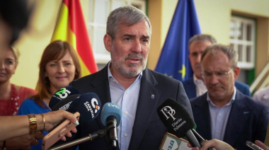 Clavijo recalca que el Gobierno canario "siempre ha estado y estará" al lado de La Palma para su recuperación total