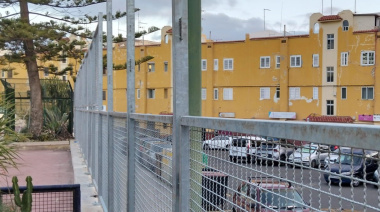 El Ayuntamiento de Las Palmas de Gran Canaria renueva el vallado perimetral del Pabellón García San Román para reforzar su seguridad
