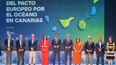 Manuel Domínguez resalta que Canarias tiene una enorme oportunidad de diversificar su economía a través del mar