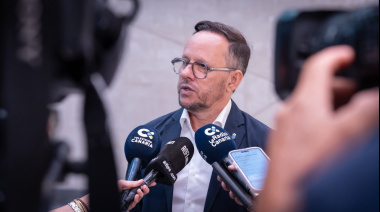 Canarias promoverá en Bruselas que las regiones fronterizas tengan un papel más activo en la política migratoria