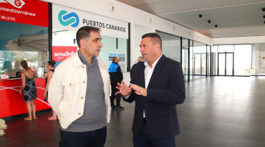 Óscar Noda pregunta a Puertos Canarios si tiene garantizado el control fronterizo para los cruceristas en Playa Blanca