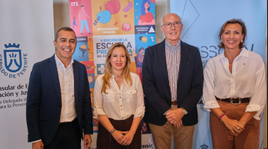 El Cabildo reúne a especialistas y profesionales para reforzar la prevención y la detección precoz del cáncer en Tenerife
