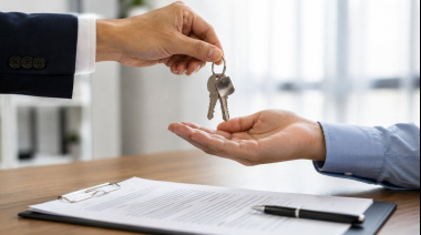 La compraventa de vivienda por extranjeros en Canarias cae un 20,3% en el primer semestre, según los notarios