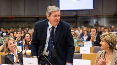 Gabriel Mato subraya que la celebración de la Asamblea EuroLat en Canarias sitúa a las islas en el centro del diálogo entre Europa y América Latina