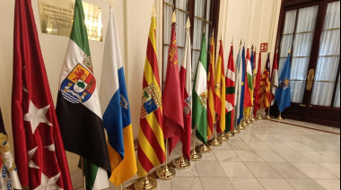 Las alianzas regionalistas se dividen: pactos en Canarias y Navarra frente al repliegue en otras CCAA