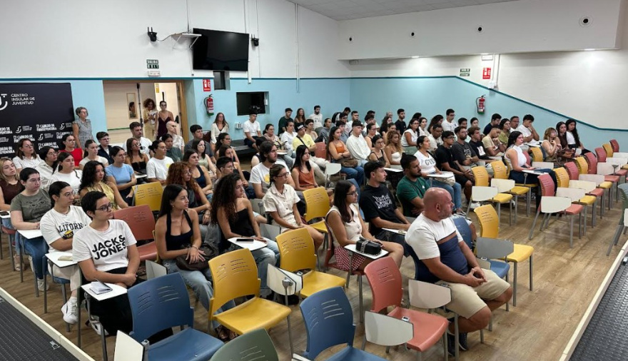 100 estudiantes del Cabildo de Fuerteventura finalizan sus prácticas con unas jornadas formativas para afrontar el futuro laboral
