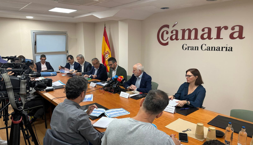 Canarias logra en 2025 mayores ingresos turísticos con menos carga sobre el destino
