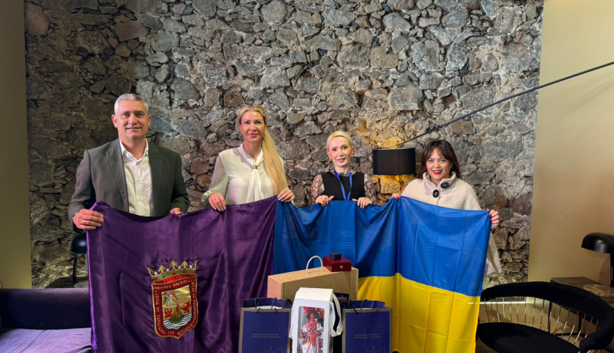 La Laguna estrecha lazos con el municipio ucraniano de Vasylkiv en un encuentro institucional