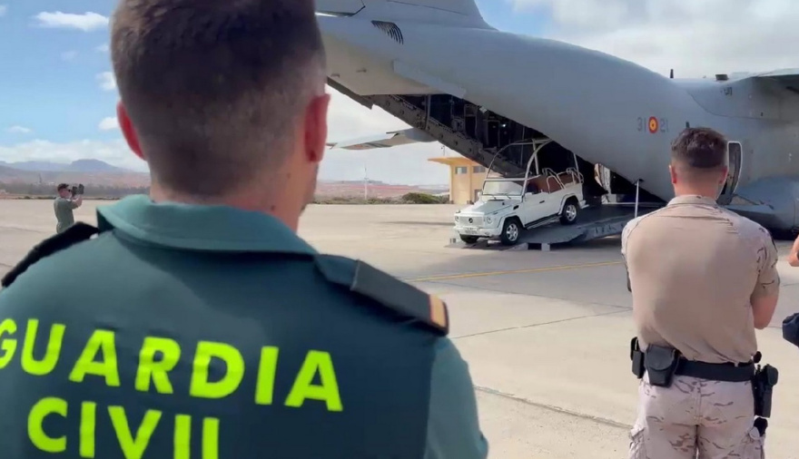 Llega a Gran Canaria el papamóvil que utilizará León XIV en su visita a Canarias