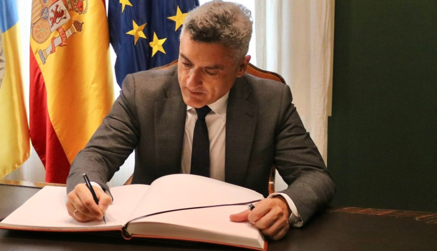 El Fiscal Superior de Canarias alerta de la "salvajada" de las agresiones sexuales a menores, con un 42% más en 2025