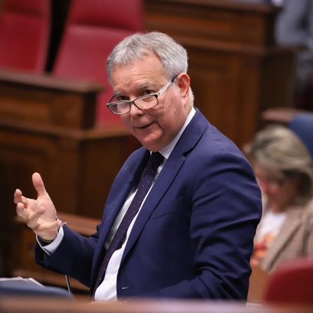 El PSOE rechaza la propuesta de incremento de tasas de AENA y pide que Canarias sea excluida