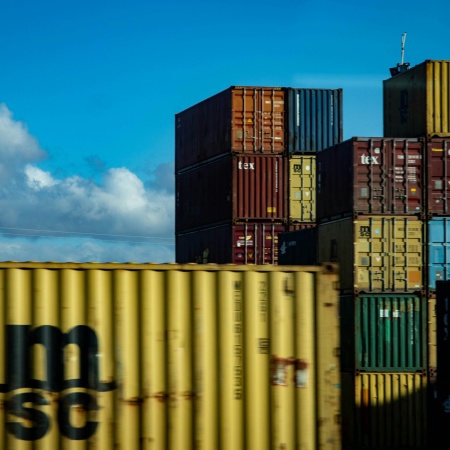 Las importaciones en valor en Canarias, hasta febrero de 2024, registraron una subida del 4,1% respecto a 2023