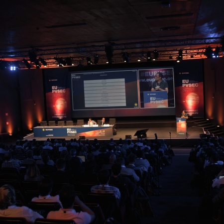 El ITER expone sus avances sobre perovskita en la Conferencia Europea sobre Energía Solar Fotovoltaica