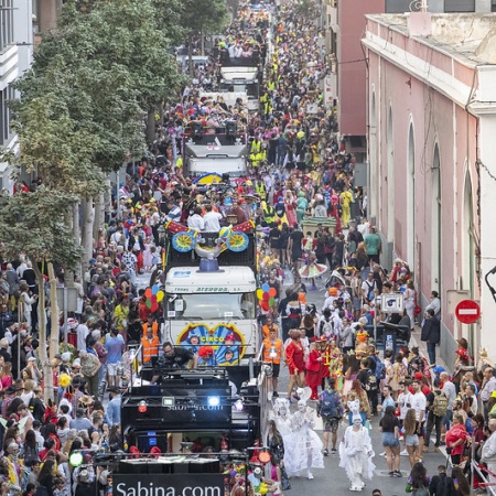 El Ayuntamiento de Las Palmas de Gran Canaria reordena el tráfico este sábado con motivo de la Gran Cabalgata del «Carnaval de los Juegos Olímpicos»