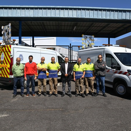 El Cabildo de Tenerife moderniza la flota con dos nuevos vehículos para el Servicio de Carreteras