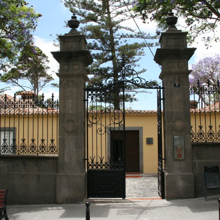 Arucas convoca su concurso de Engalanamiento de Fachadas y Rincones Canarios por las Fiestas de San Juan 2025