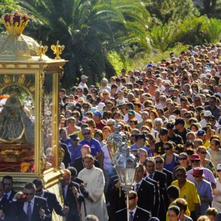 El Gobierno canario se compromete a impulsar la candidatura de la 'Bajada' de La Palma como Patrimonio de la Humanidad