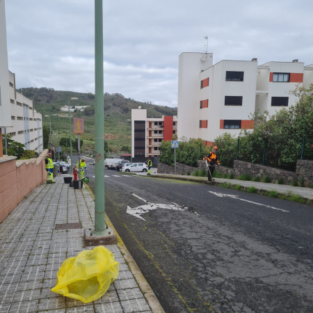 La III Fase del Plan de Higiene Urbana de Las Palmas de Gran Canaria avanza con diez nuevos barrios durante el mes de abril