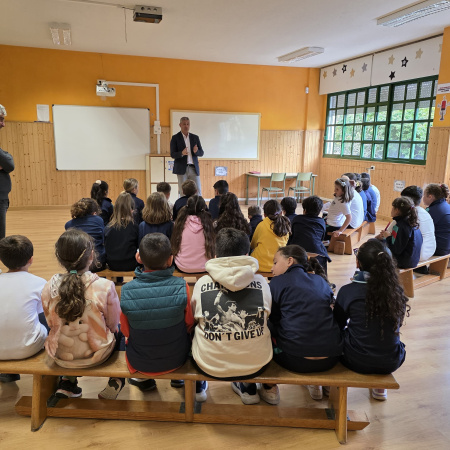 El Ayuntamiento de La Laguna acerca los Servicios Municipales al alumnado del CEIP Camino La Villa