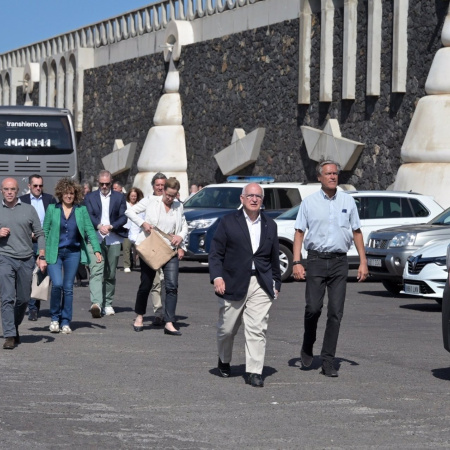 El Gobierno central valora la "solidaridad" de El Hierro con los migrantes y espera más apoyo de la UE y las CCAA