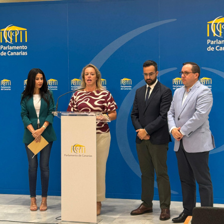 PP, CC, ASG y AHI registran en el Parlamento una proposición de ley dirigida a reforzar la figura del profesorado en las aulas canarias