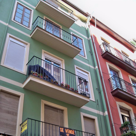 La compraventa de viviendas en Canarias cae un 19,3% tras empeorar su evolución interanual en abril