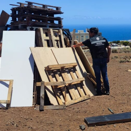 Santa Cruz despliega un amplio dispositivo de seguridad con motivo de las hogueras de San Juan