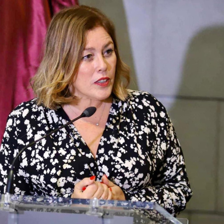 Astrid Pérez insta a Sánchez a que no pase sus vacaciones en Lanzarote: "Acorralado por la corrupción, no es bienvenido"