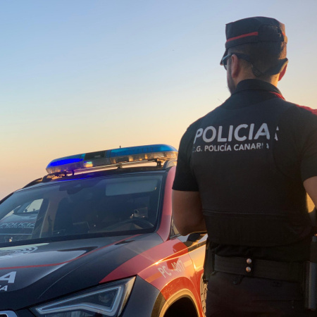La Policía Autonómica desplaza 42 efectivos a La Palma para el dispositivo de seguridad de la Bajada