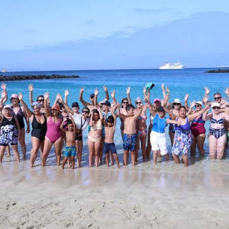 AquaBeach estrena la programación de verano del Cabildo de Lanzarote para las personas mayores