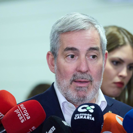 Clavijo dice que el Gobierno tiene "un grave problema de corrupción" y cree que es necesaria una cuestión de confianza