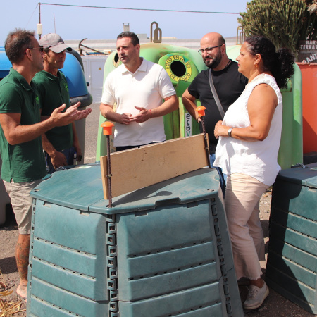 Playa Quemada guía el compostaje comunitario en Lanzarote