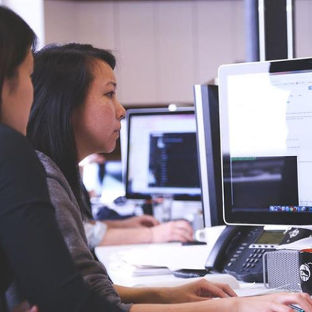 La Seguridad Social supera de nuevo los 3 millones de afiliados extranjeros en julio