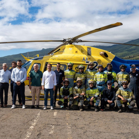 Transición refuerza el dispositivo contra incendios forestales con un nuevo helicóptero para los EIRIF