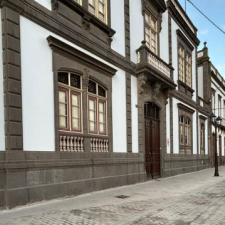Arucas da comienzo a las obras de pavimentación en diversas vías y calles del municipio